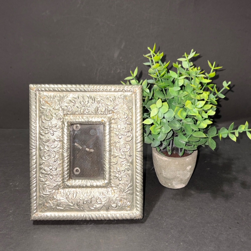 Studio Eighty Four Silver Floral Repousse Wood Picture Frame 2x3 Ornate Vintage